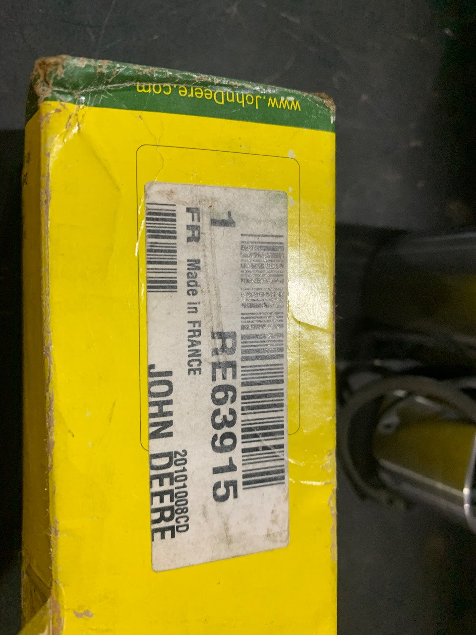John Deere RE63915 Cylinder Liner Kit with Seal Rings - New