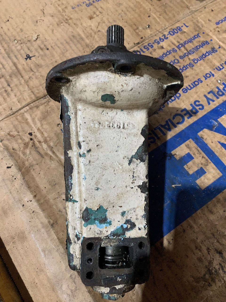 Detroit Diesel 5193286 Hydraulic Governor Drive Housing Assembly for 71 Series - Used