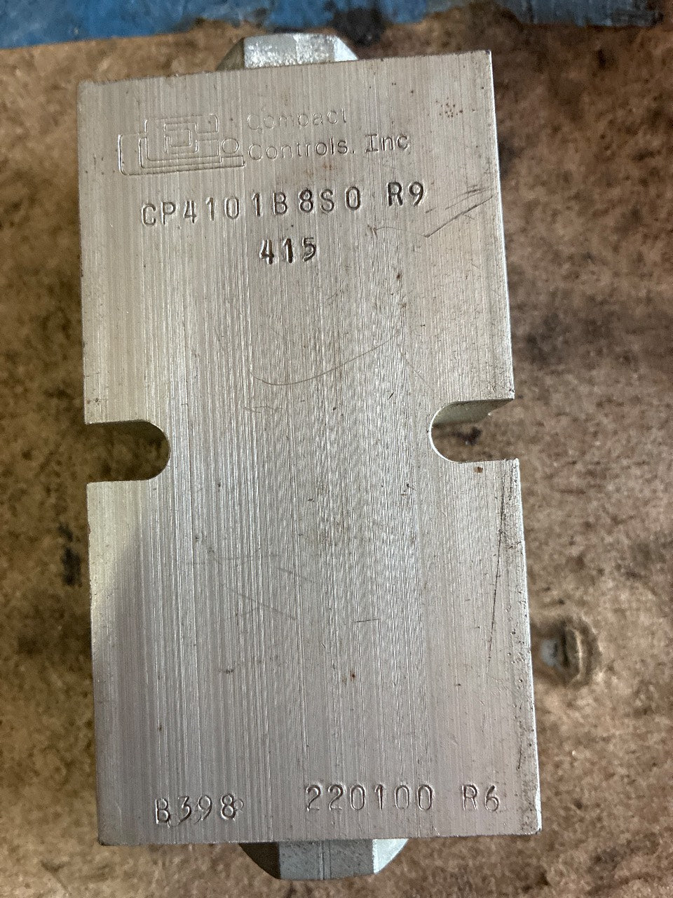 Compact Controls CP4101B8SO R9 Hydraulic Valve Block 220100 - Used