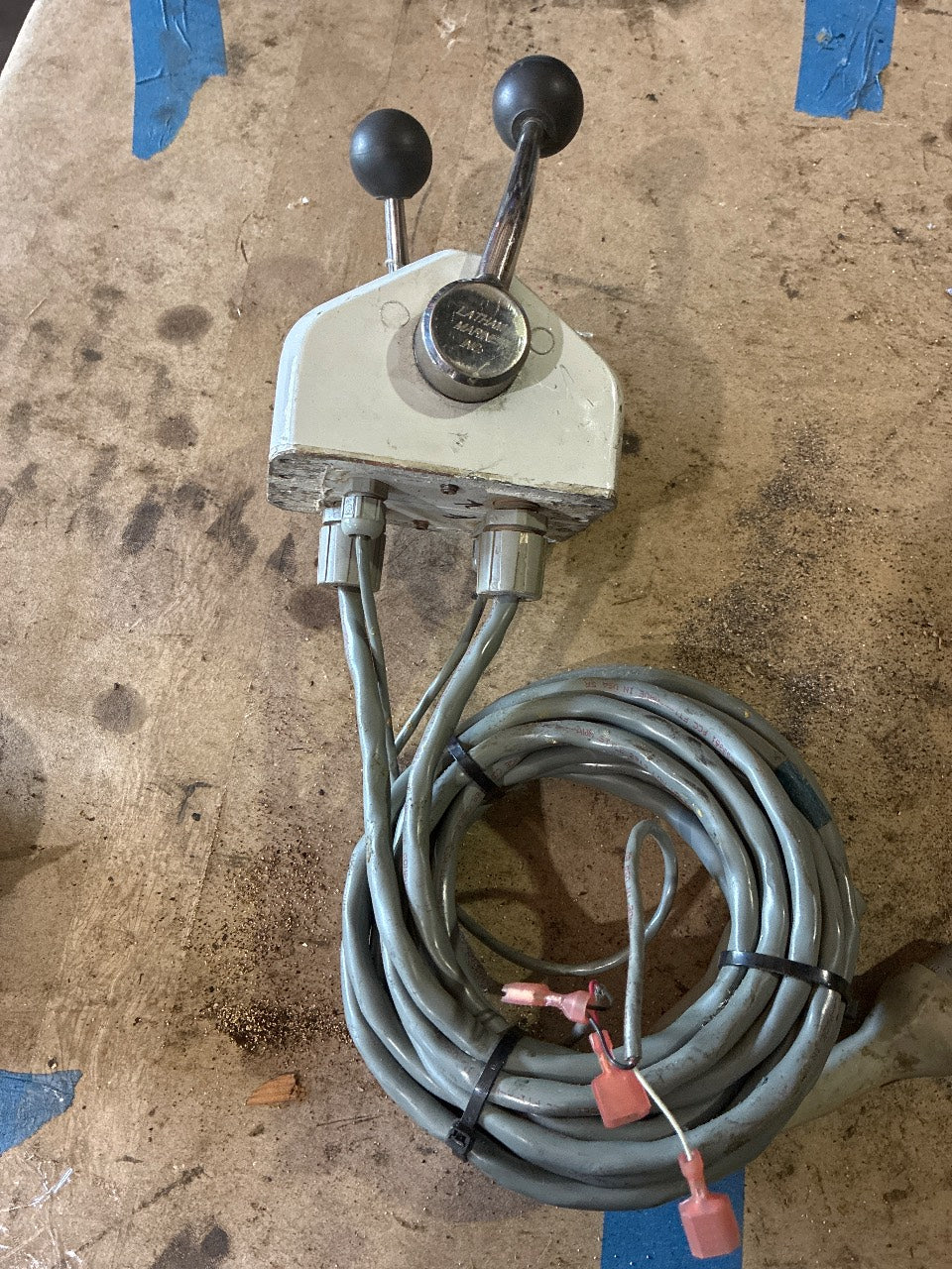Latham Marine Dual Lever Electronic Throttle/Shift Control Head with Harness - Used