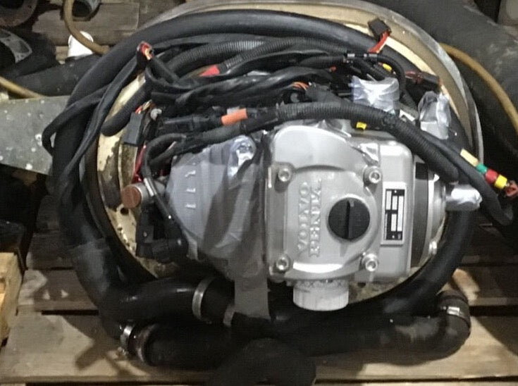 VOLVO PENTA IPS-C DRIVE TRANSMISSION ONLY w/ 1.82 to 1 RATIO USED