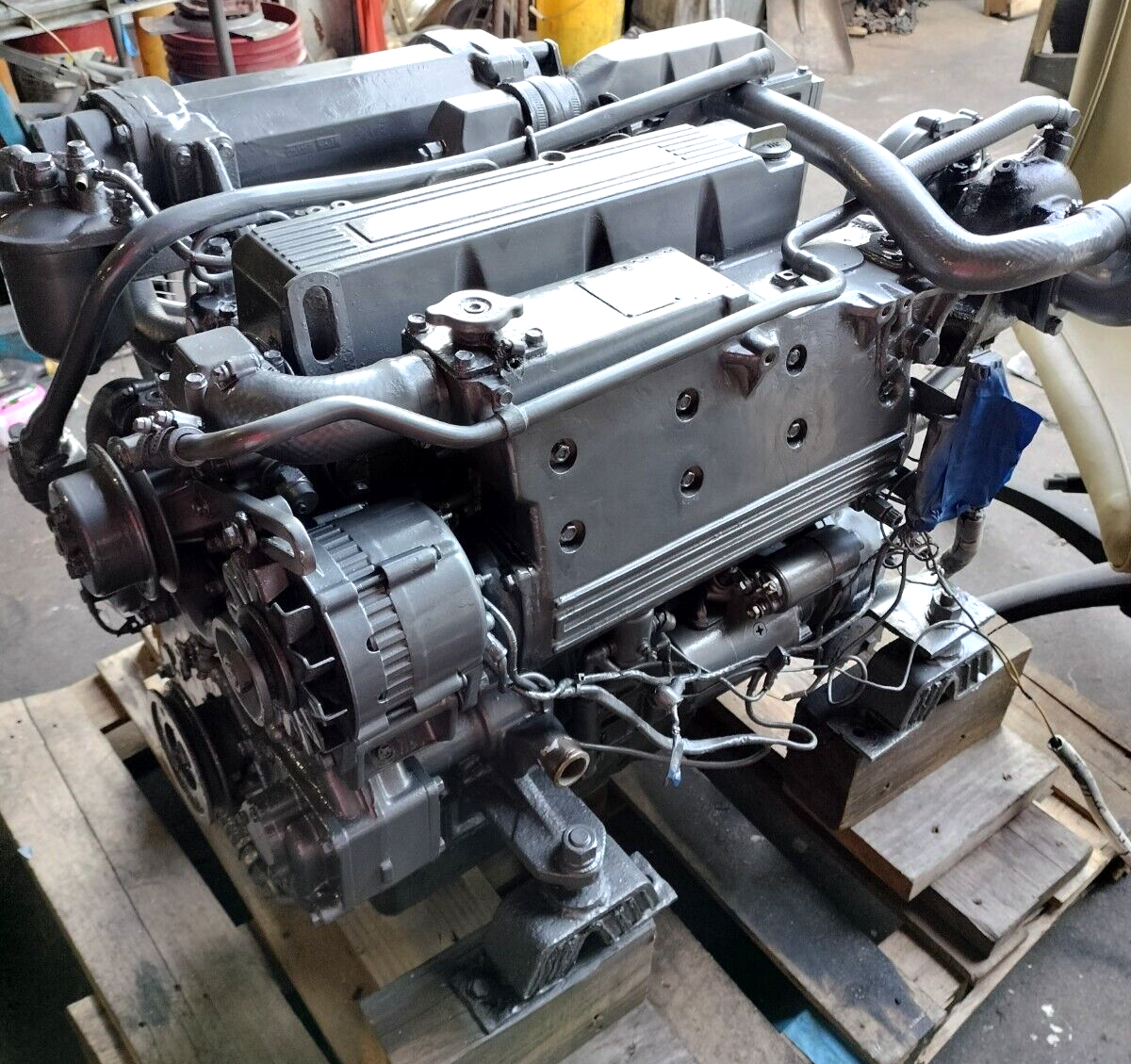 YANMAR 4LH-DTE DIESEL MARINE ENGINE 3.46 L - 140 + HP. BOBTAIL ENGINE 850 HOURS