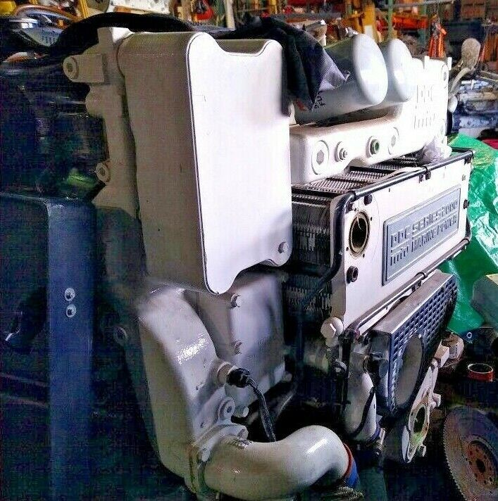 MTU / DETROIT DIESEL 12V2000, MARINE DIESEL ENGINE DDEC