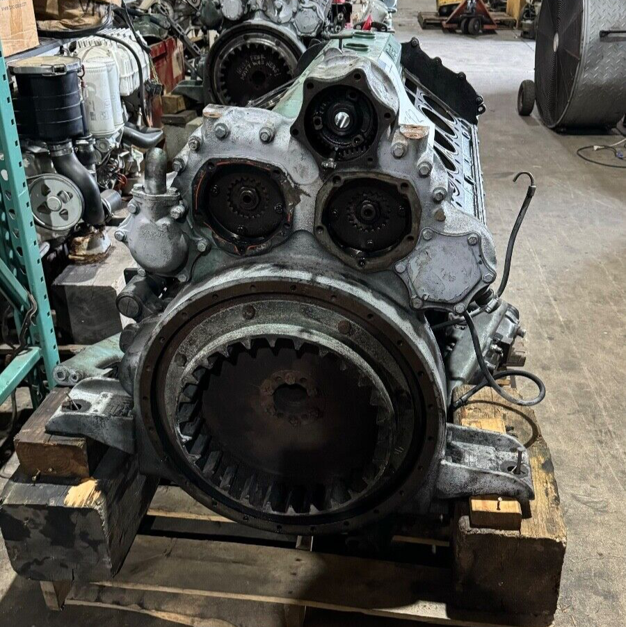 DETROIT 12V71 DIESEL MARINE ENGINE ( PLEASE SEE DESCRIPTION FOR OPTIONS )