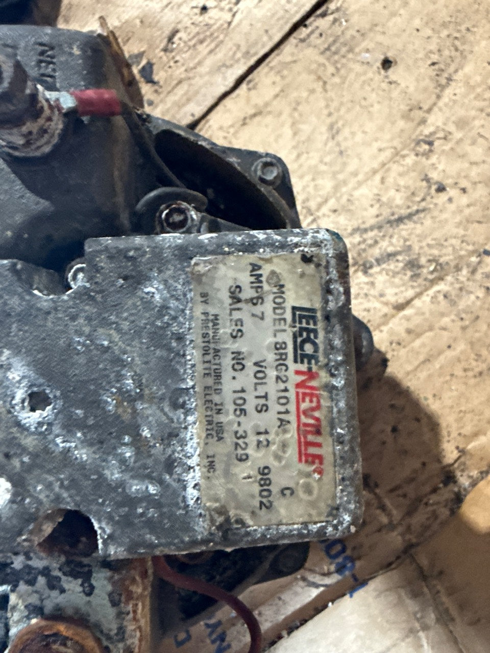 Leece-Neville 8RG2101A 12V Alternator 105-329 - Used Take-Off