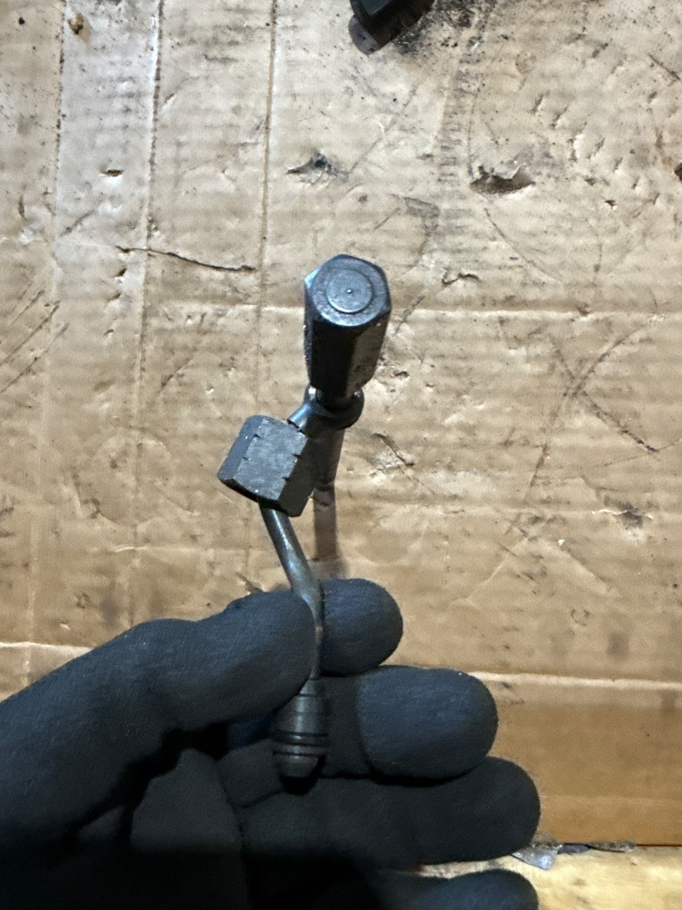 Caterpillar 9L6969 Pencil Fuel Injector Nozzle for CAT 3208 - Used