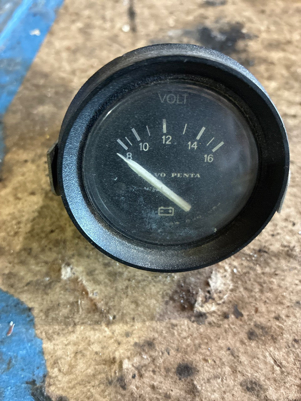 Volvo Penta 873199 Marine Voltmeter Gauge 12V 8-16V 52mm - Used