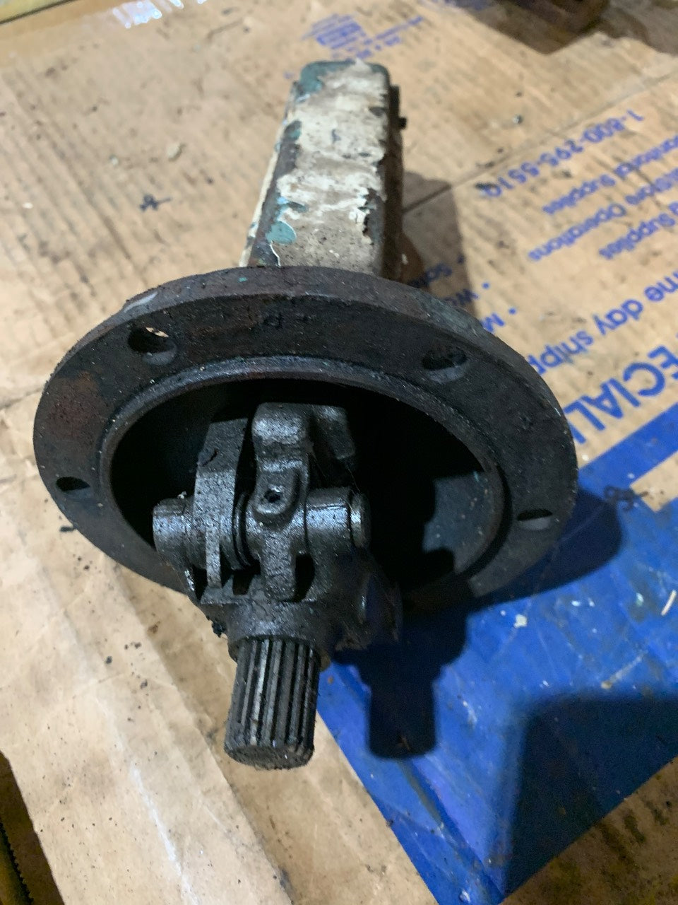 Detroit Diesel 5193286 Hydraulic Governor Drive Housing Assembly for 71 Series - Used