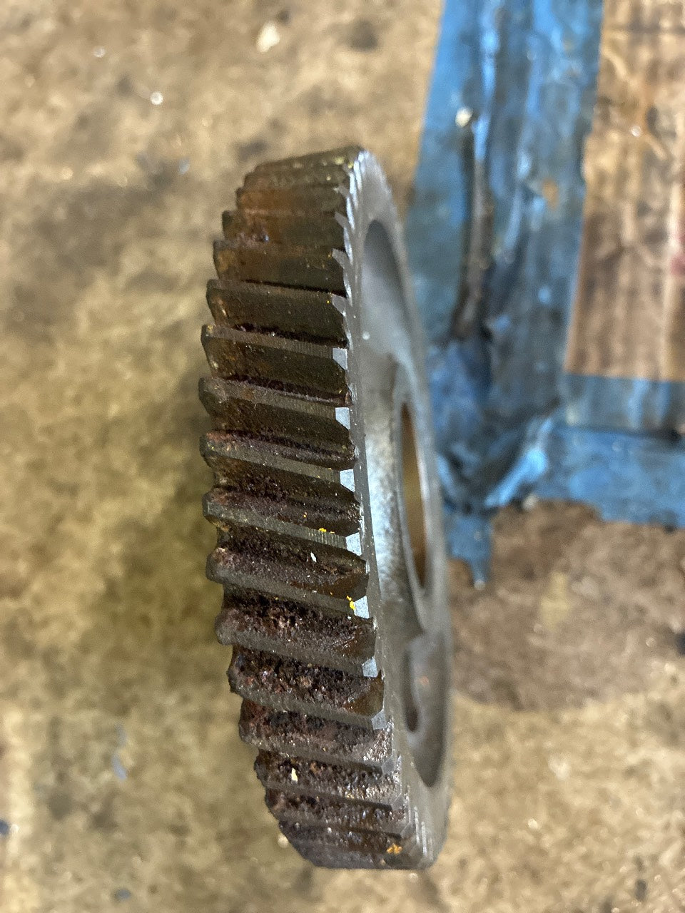 John Deere T20029 Upper Idler Gear for 4239/6329/6414 Diesel - Used