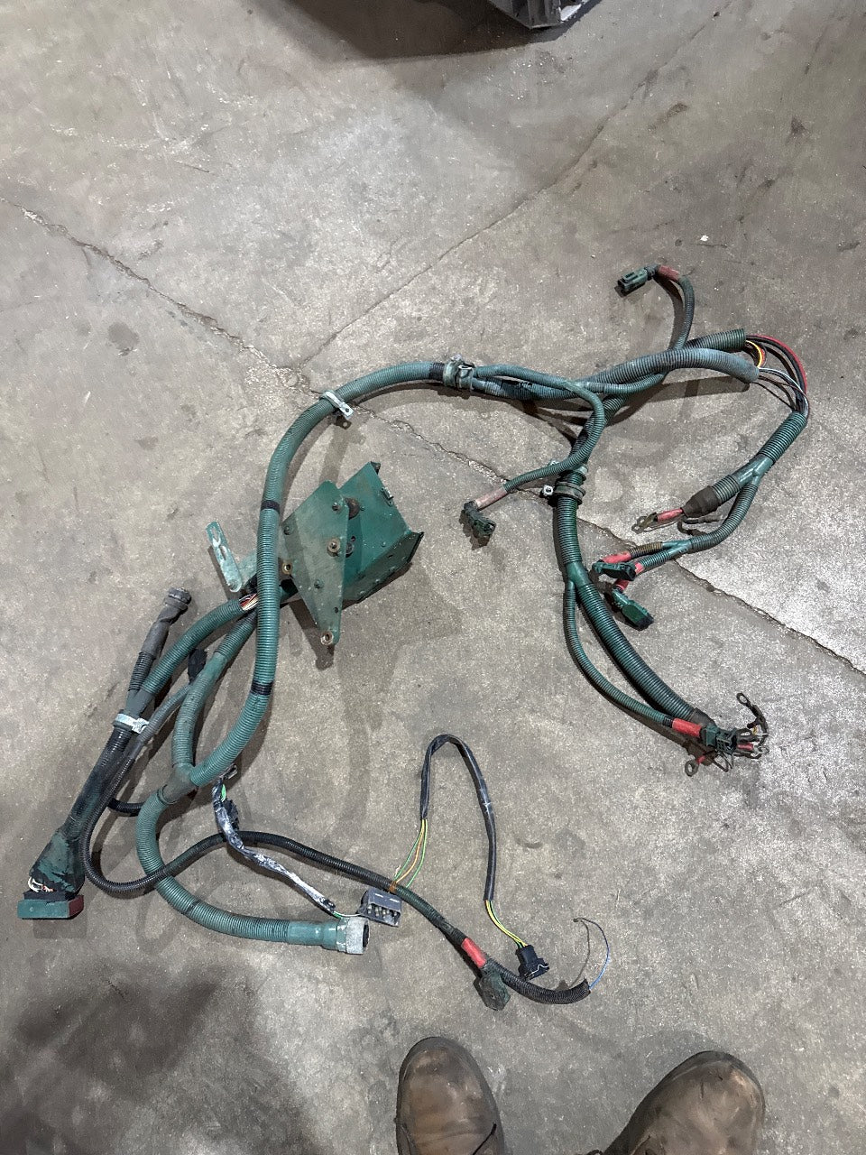 Volvo Penta EDC Marine Engine Wiring Harness with Relay Box - TAMD73/74/75 - Used