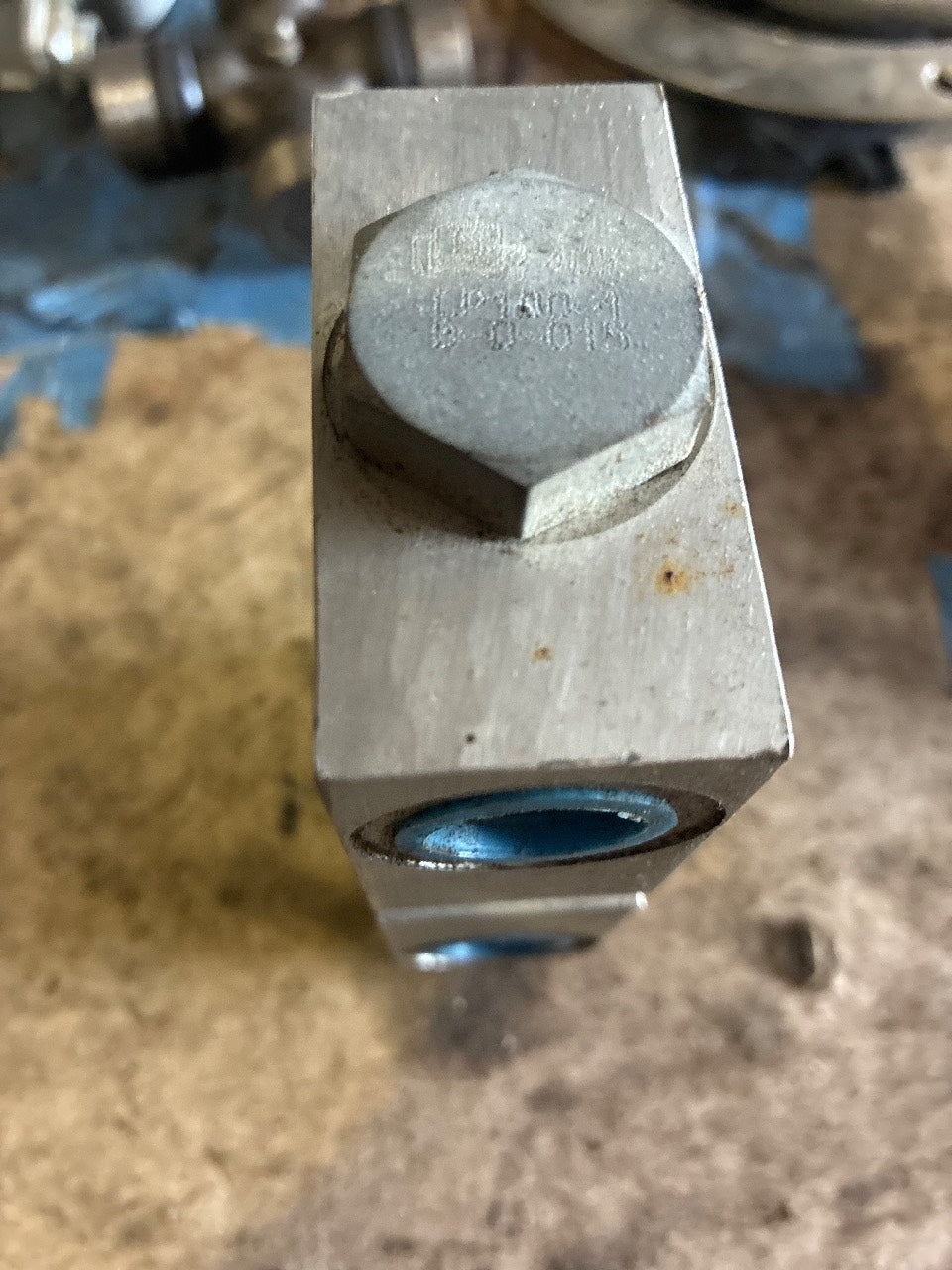 Compact Controls CP4101B8SO R9 Hydraulic Valve Block 220100 - Used