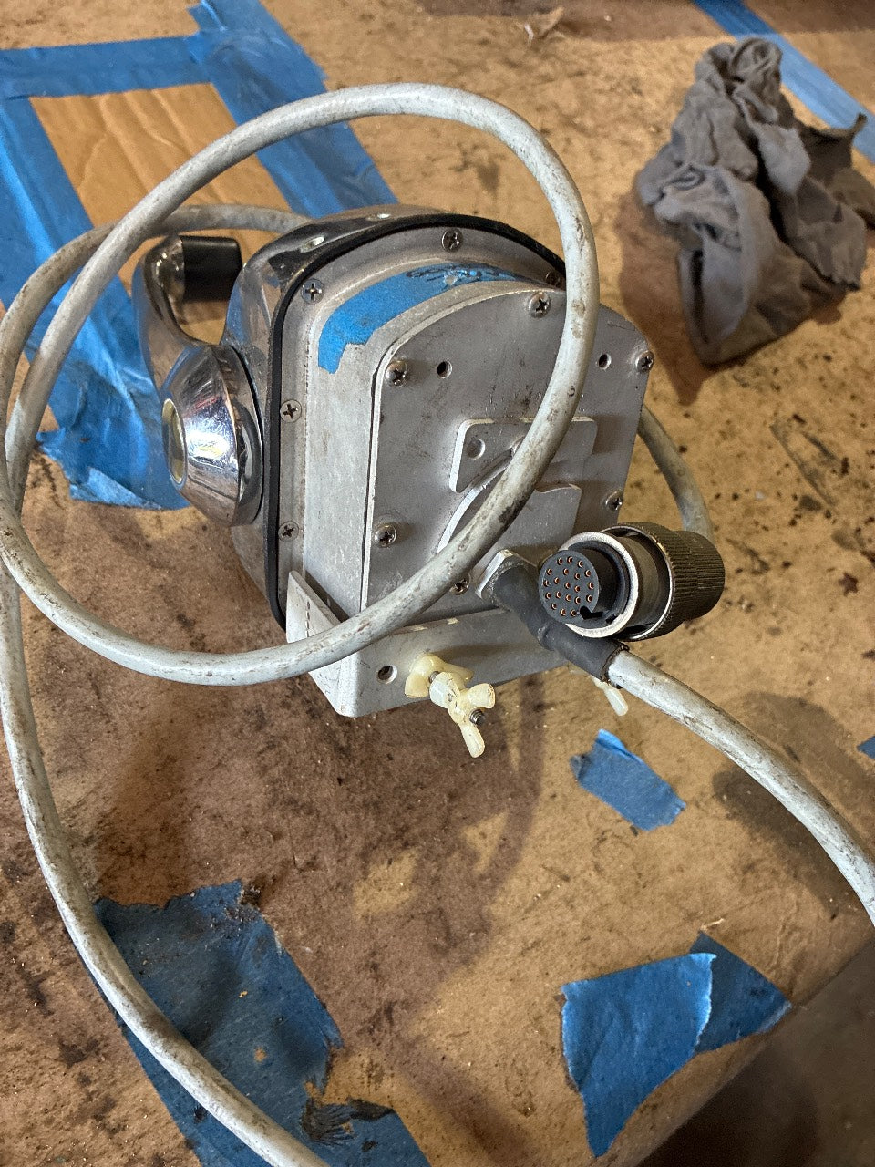 Glendinning CH2001 Top Mount Twin Lever Control Head 4-Button (Take Slow / Sync / Warm / Troll Slow) - Used