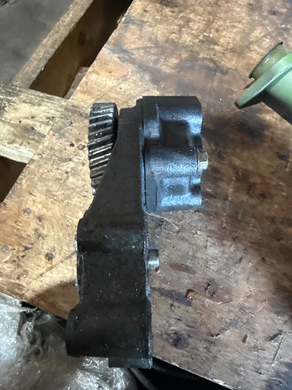 Volvo Penta 1000301 Diesel Engine Oil Pump - Used