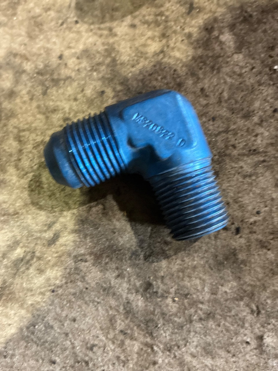 MS20822 Blue Anodized Aluminum 90° Elbow AN Flare to Male NPT Adapter Fitting - Used