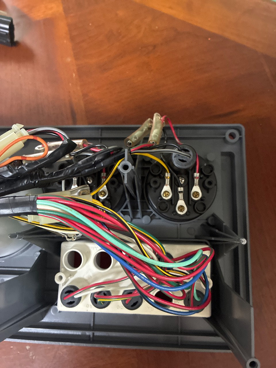Yanmar B-Type Instrument Panel with Tachometer, Oil Pressure, Water Temp, Trim & Stop for 4LHA / 6LPA / 6LY Marine Diesel - Used