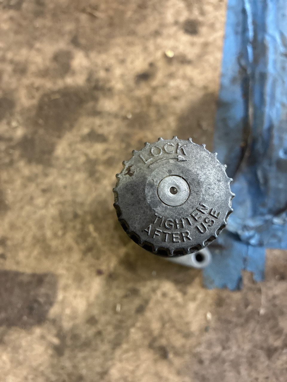 Caterpillar 137-5541 Fuel Priming Pump for CAT 3116 3126 C7 C9 - Used