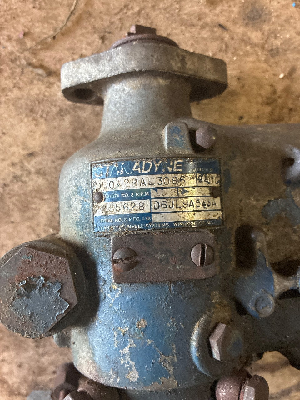 Stanadyne DB0429AL3086 Diesel Injection Pump with Fuel Filter Assembly - Used