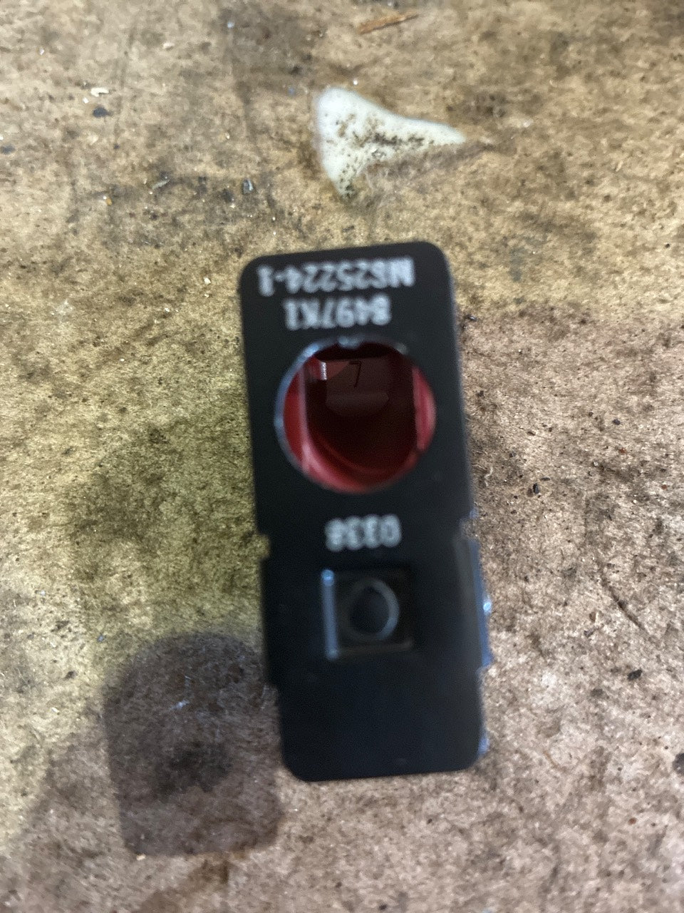 Safran 8497K1 MS25224-1 Red Spring-Loaded Toggle Switch Guard - Used