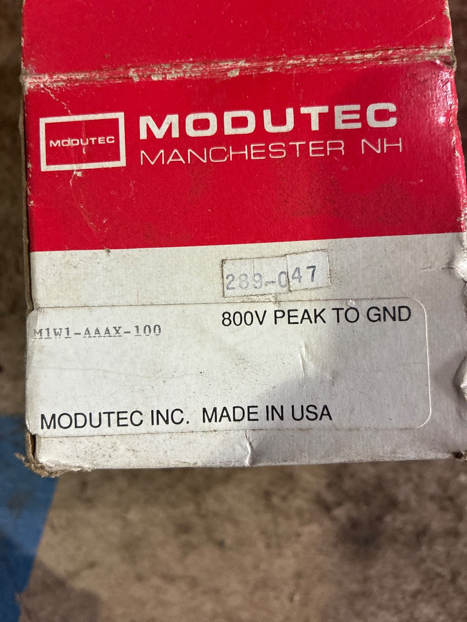 Modutec M1W1-AAAX-100 AC Ammeter Analog Panel Meter 0-100A 800V Peak to GND - New