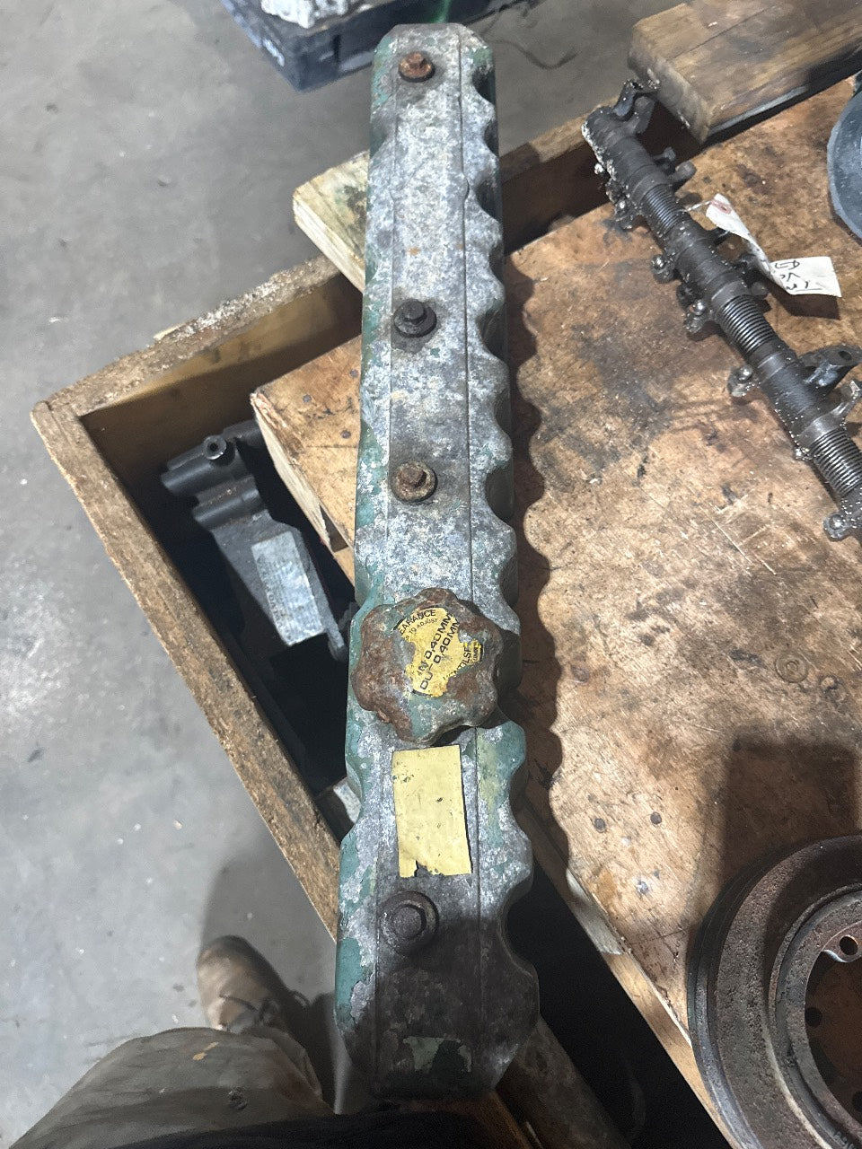 Detroit Diesel 6-71 Rocker Valve Cover - Used Take-Off