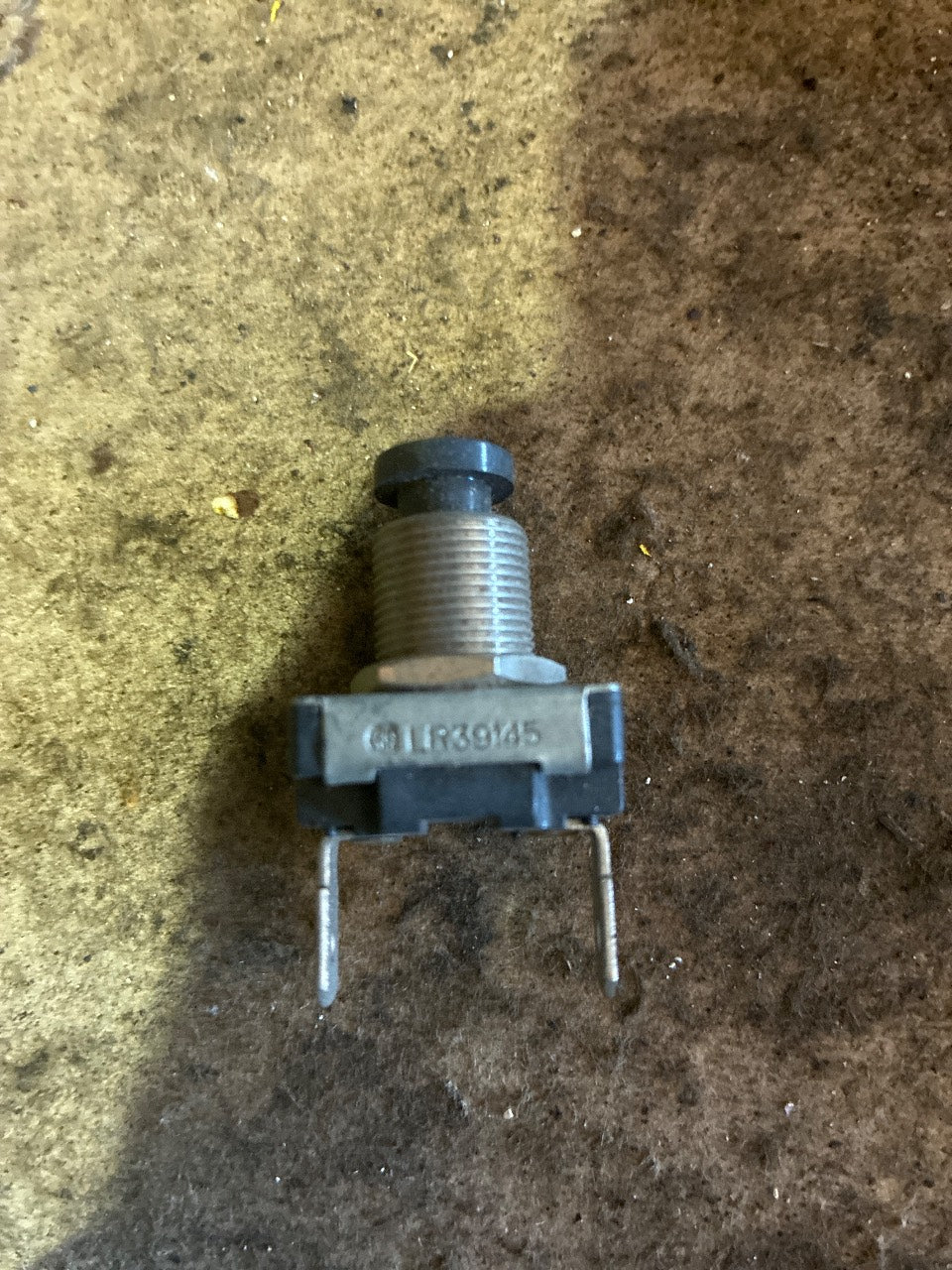 LR39145 SPST Momentary Push Button Switch - Horn / Start - Used