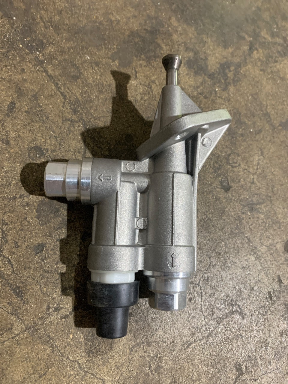 Cummins 3918076 Fuel Transfer Lift Pump for 6B / 6BT 5.9 - New