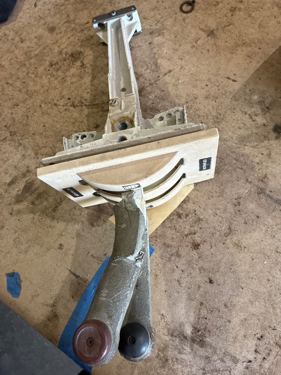 Ultraflex Twin-Lever Top-Mount Engine Control Head - Used