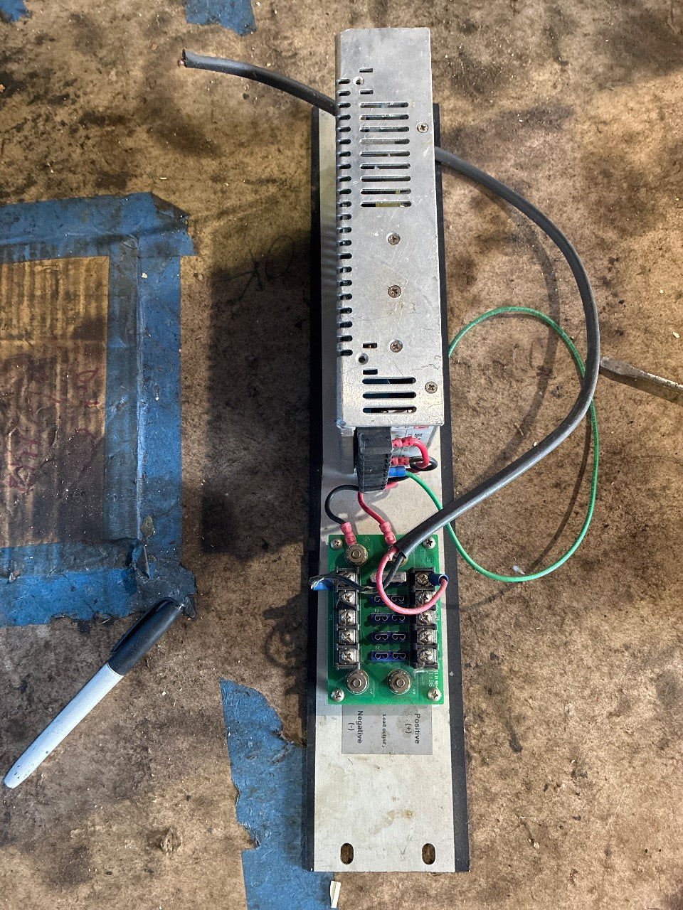 DuraComm TS-RM-SD200B-48 Rack Mount DC-DC Converter 24V to 48V 4.2A - Used