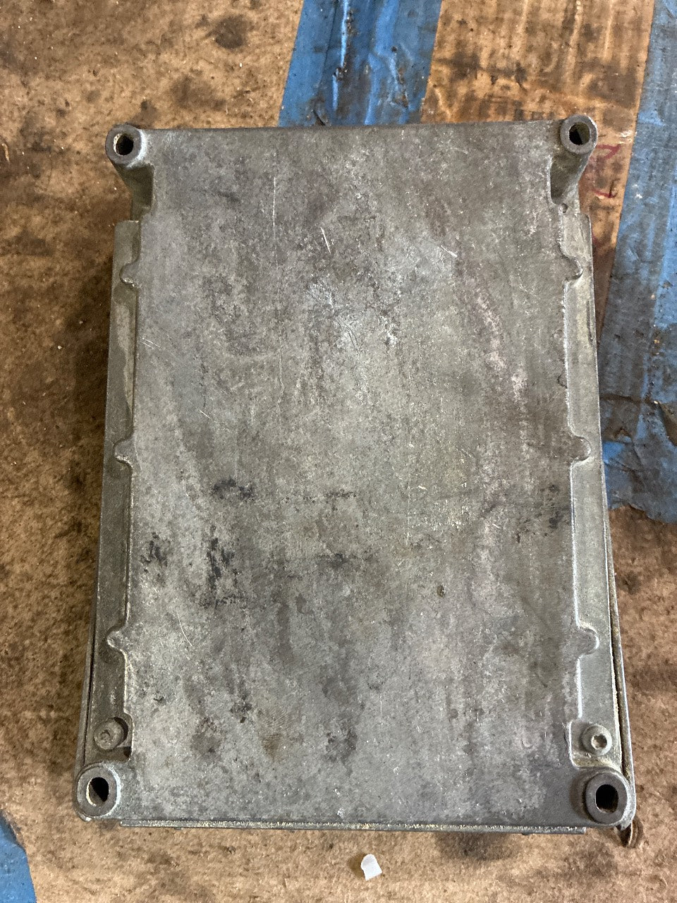 John Deere RE502404 Engine Control Unit ECU L3 12V for 6081A - Used
