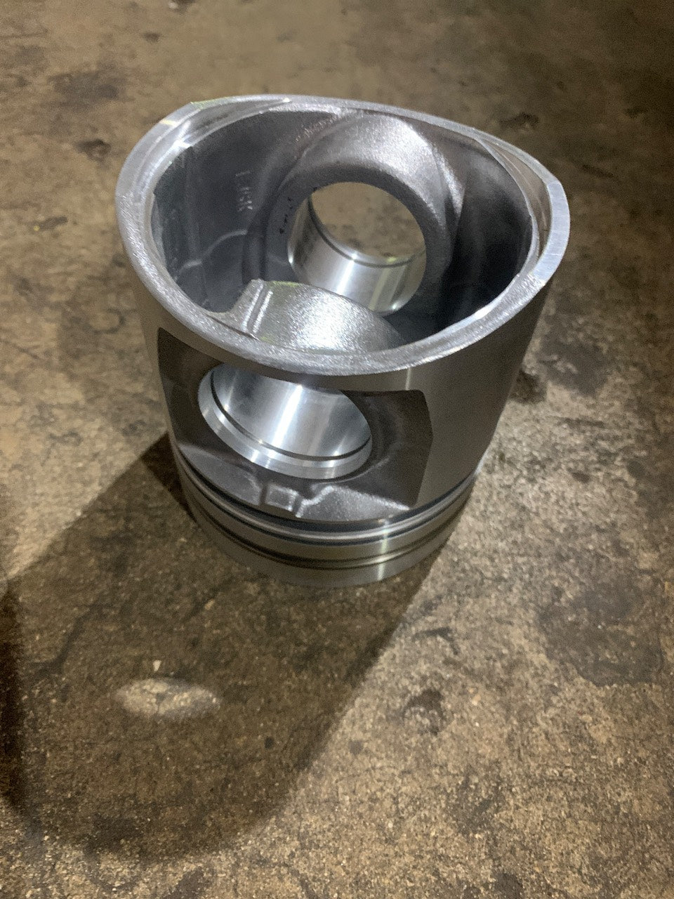 Cummins 3802102 Piston - New