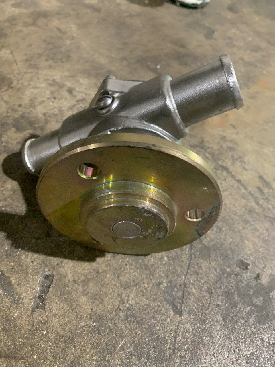 Pleasurecraft RA057028 Crank-Mounted Raw Water Sea Pump for Crusader / PCM 8.1L - Used