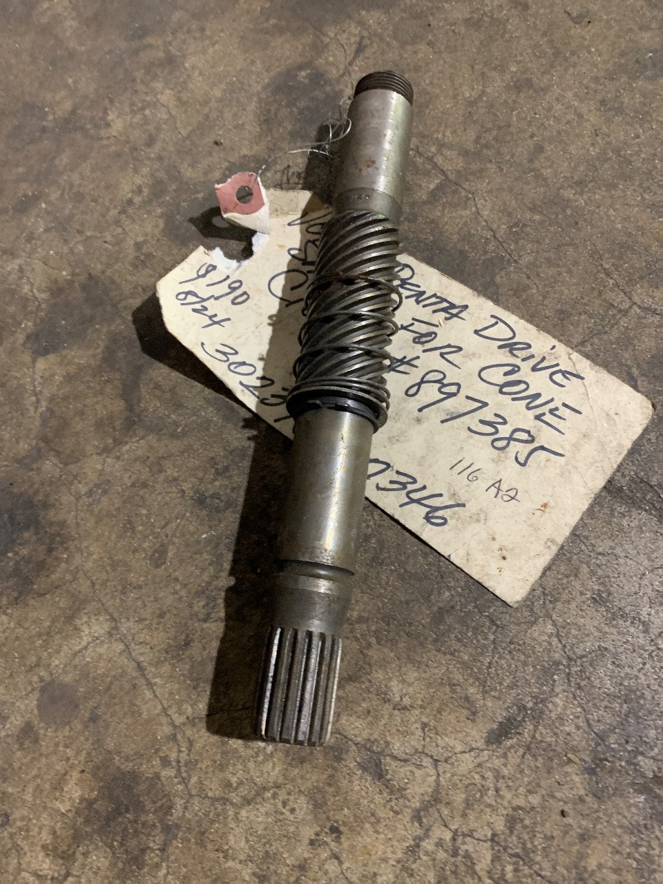 Volvo Penta 897385 Drive Shaft for Cone Clutch - AQ 270 275 280 290 Upper Gear Housing - Used