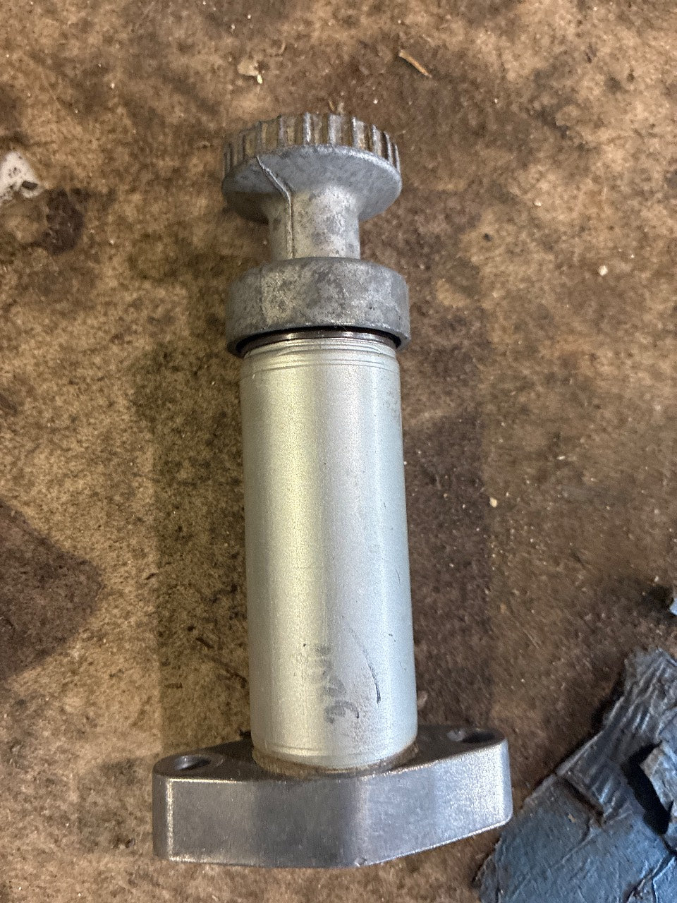 Caterpillar 137-5541 Fuel Priming Pump for CAT 3116 3126 C7 C9 - Used