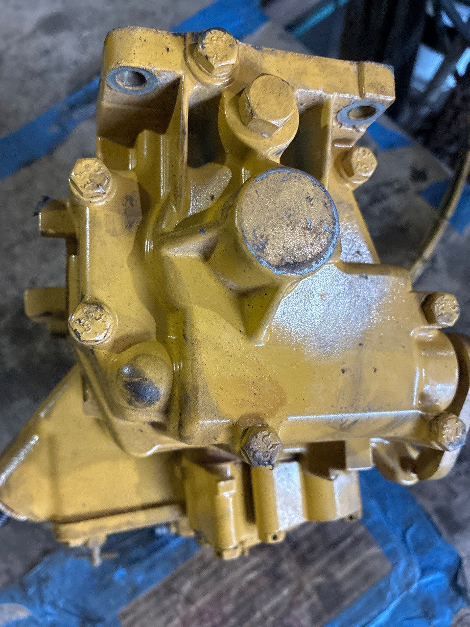 Caterpillar 9N6236 Fuel Injection Pump Housing & Governor Assembly - Used