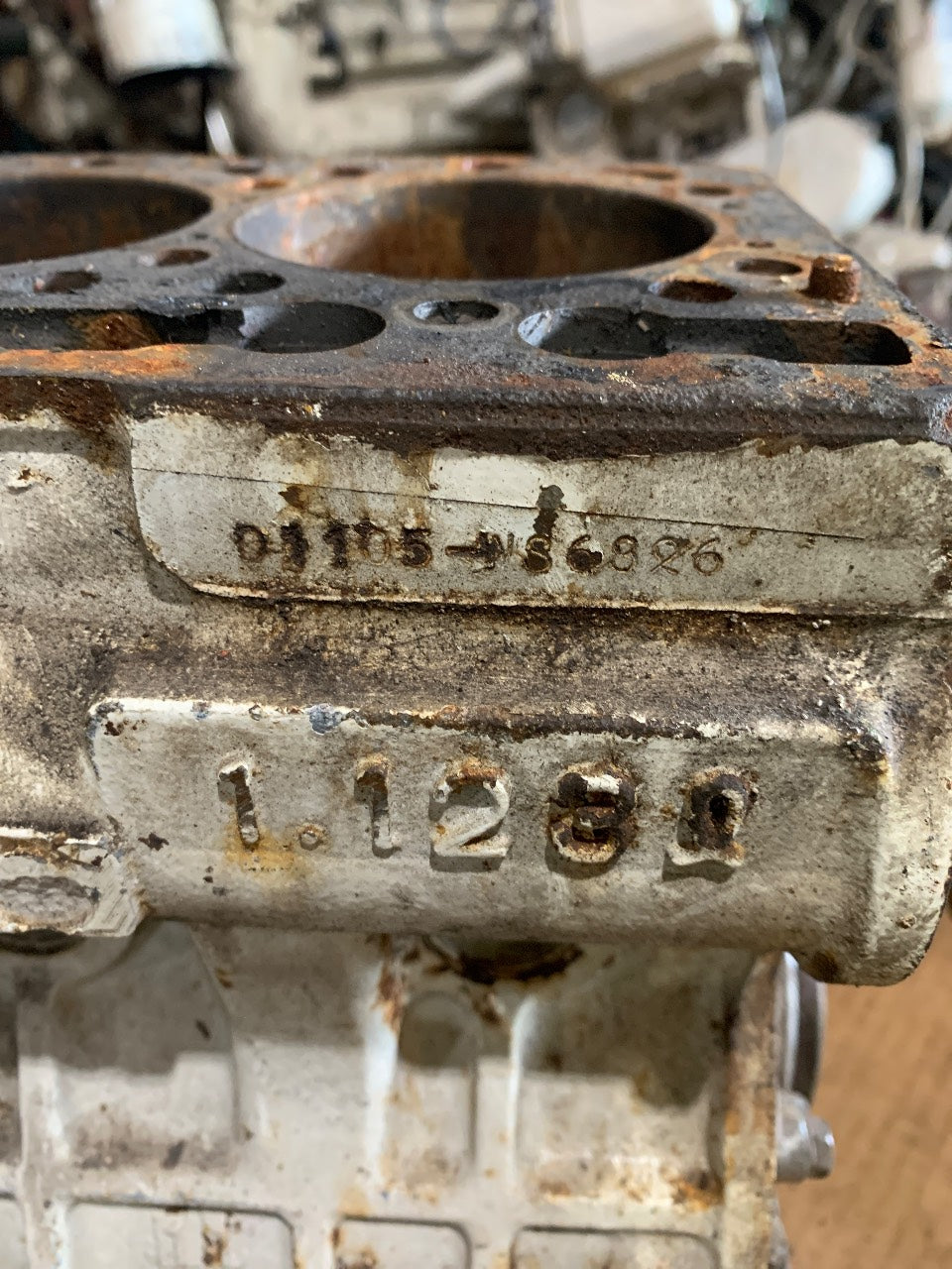 Kubota D1105 Bare Cylinder Block 3-Cylinder Diesel Engine Core - Used