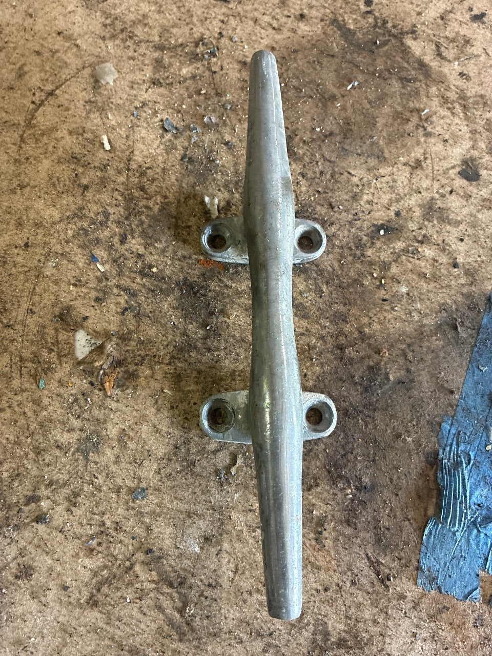 Galvanized Cast Iron Herreshoff Style Open-Base Dock/Deck Cleat 10 in. - Used