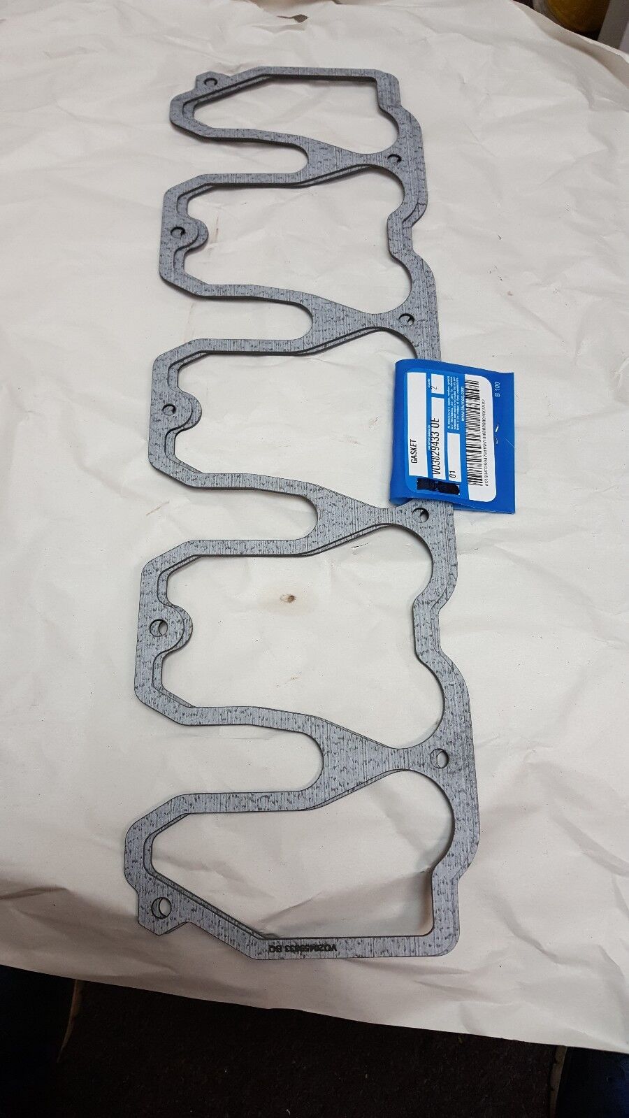 " NEW " VOLVO PENTA GASKET SET (2) VO3829433 OE