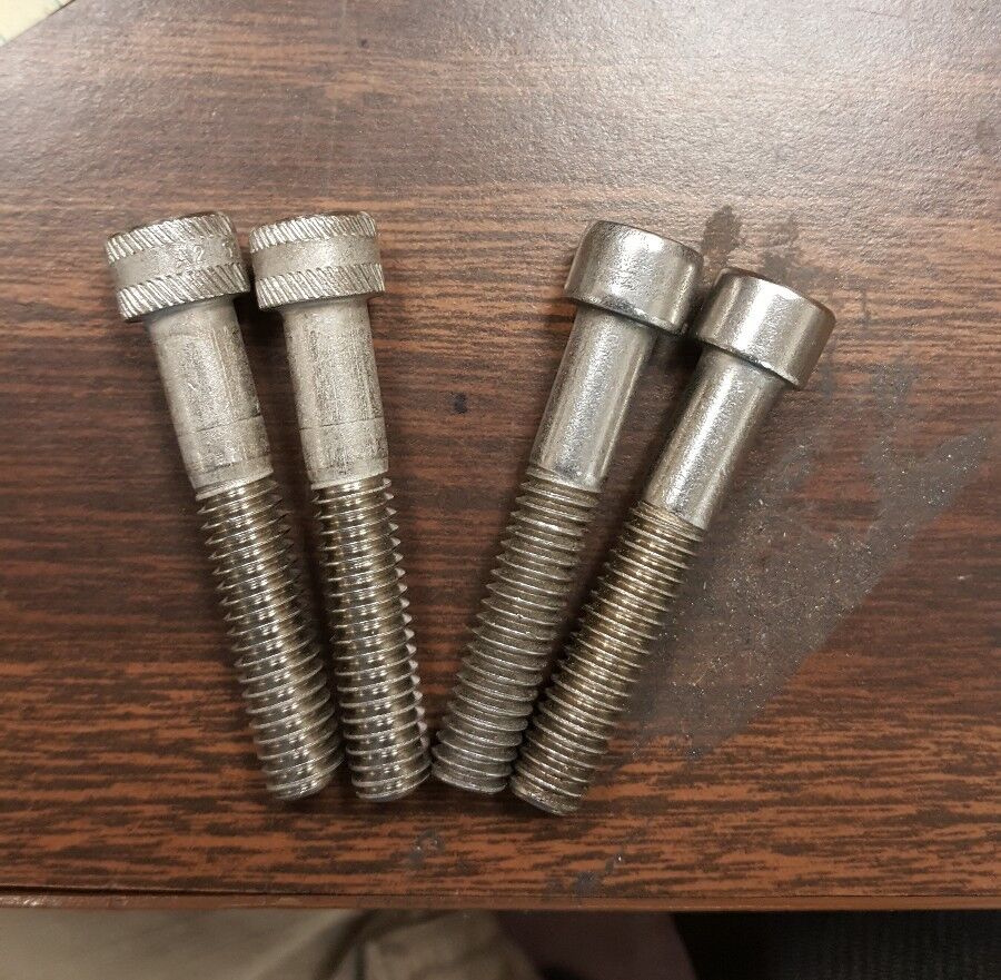 NEW OLD STOCK VOLVO PENTA BOLT SCREW 941873-2