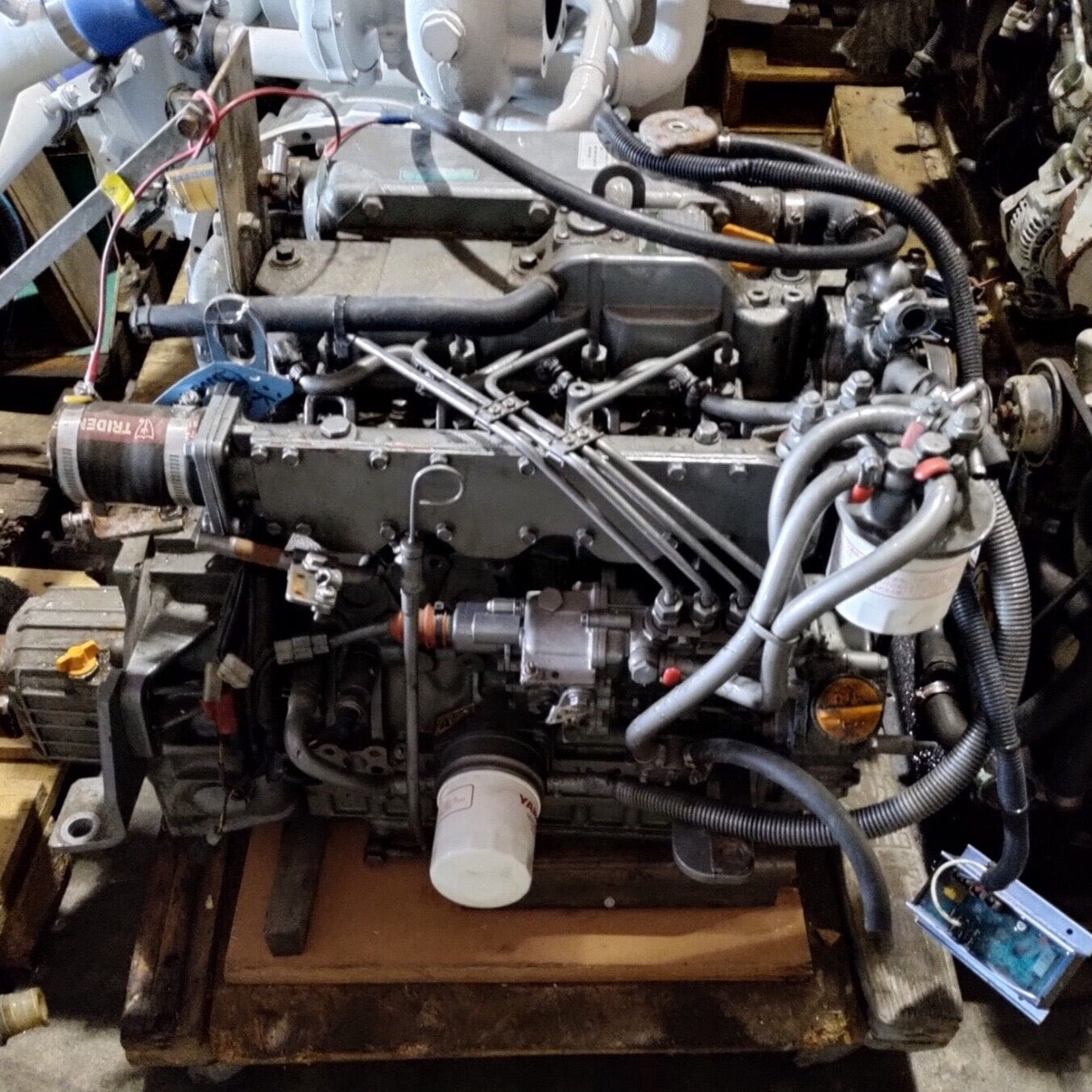 YANMAR 4JH4E  DIESEL MARINE ENGINE 54 HP. w/ TRANSMISSION   RUNNING TAKE OUT