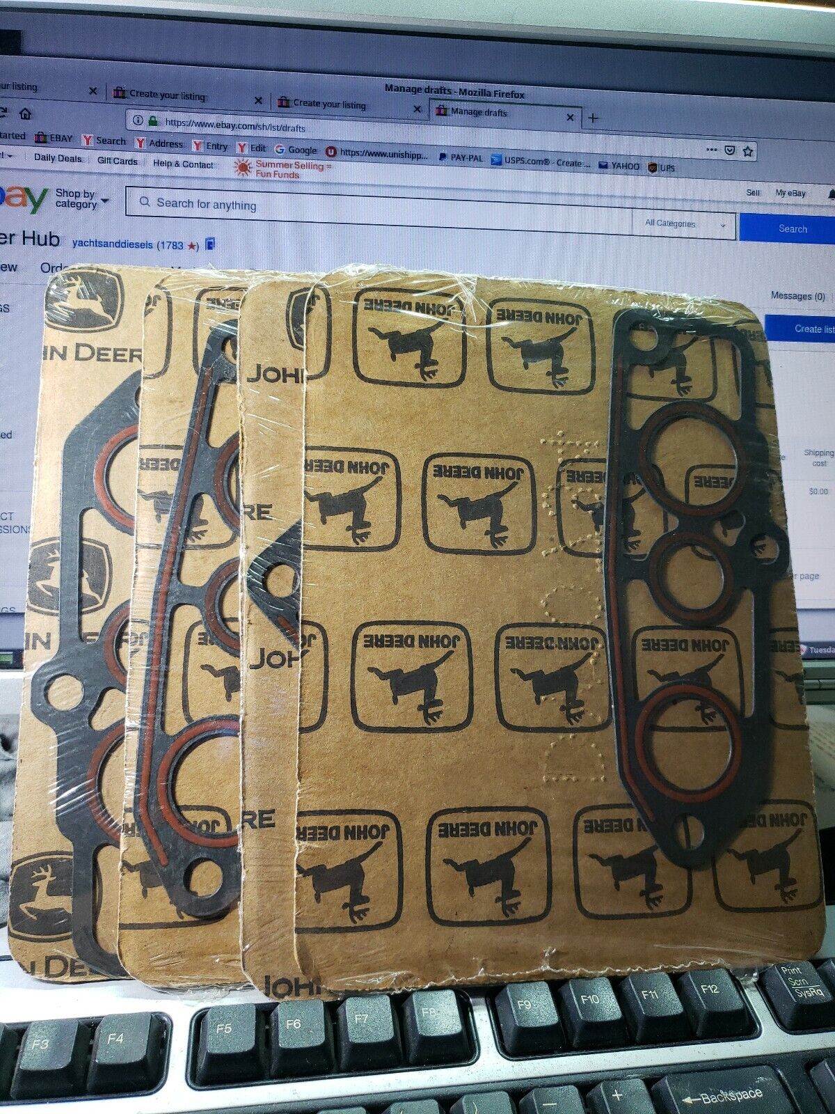 A PACK OF ( 4 ) ORIGINAL JOHN DEERE GASKETS #R119847 NEW FREE SHIPPING