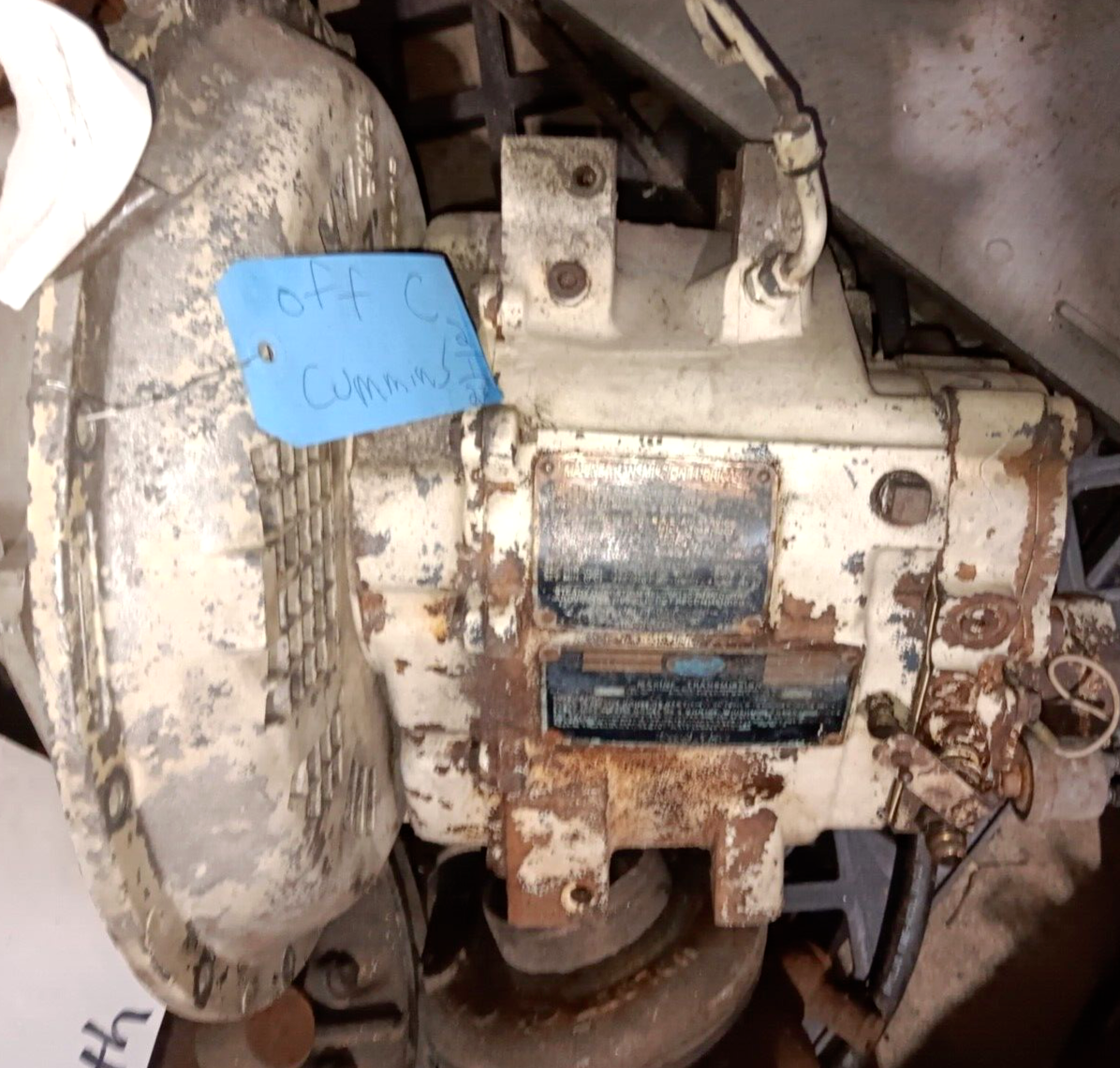 TWIN DISC MARINE TRANSMISSION , MODEL MG5061