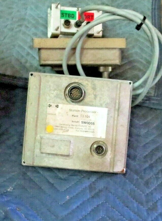 GLENDINNING ELECTRONIC CONTROL & SHIFT FOR TWIN ENGINE UPPER LOWER CONTROL