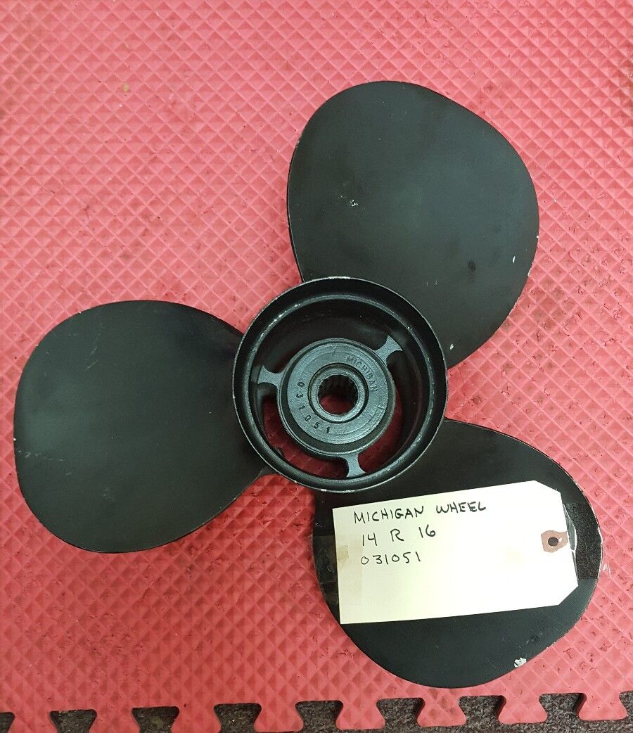 MICHIGAN WHEEL 16 " ALUMINUM PROPELLER # 03105 " NEW OLD STOCK"