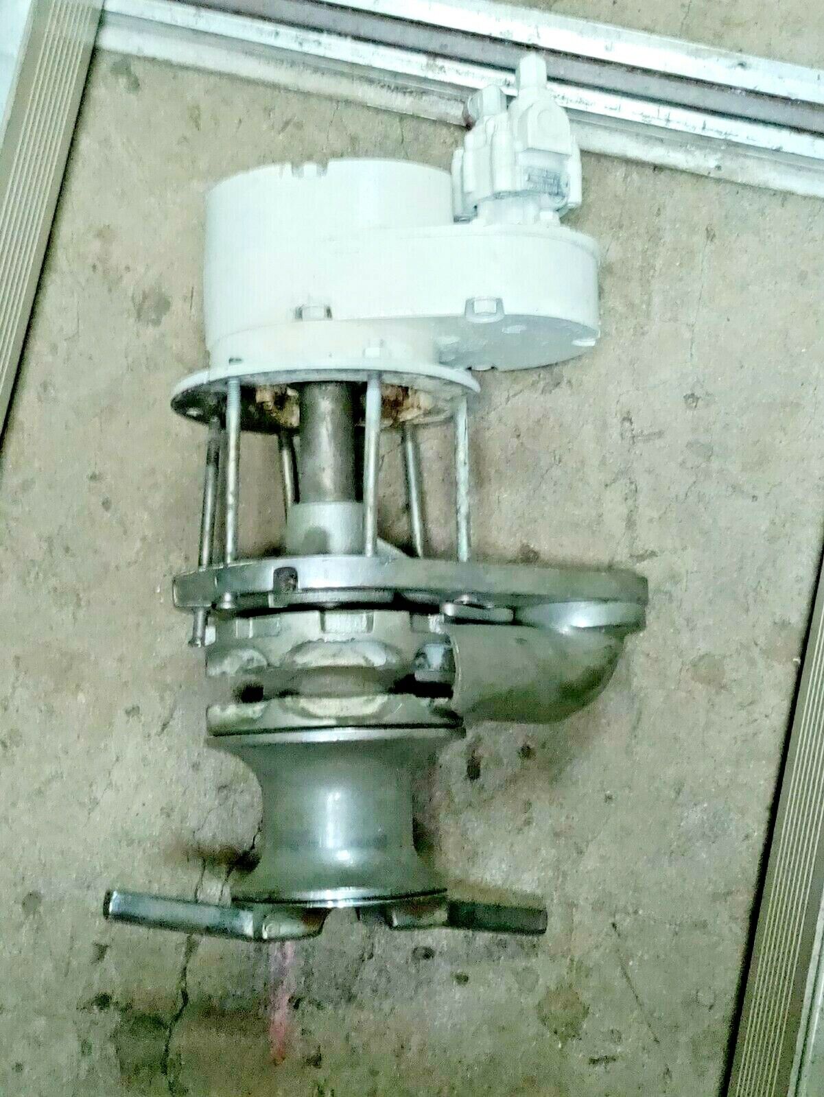 Maxwell / Nilsson Hydraulic Windlass MGG200 K37 For 13MM BY 64MM CHAIN USED