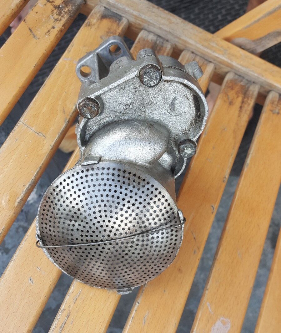 VOLVO PENTA AQ130 OIL PUMP #430111 ORIGINAL " USED