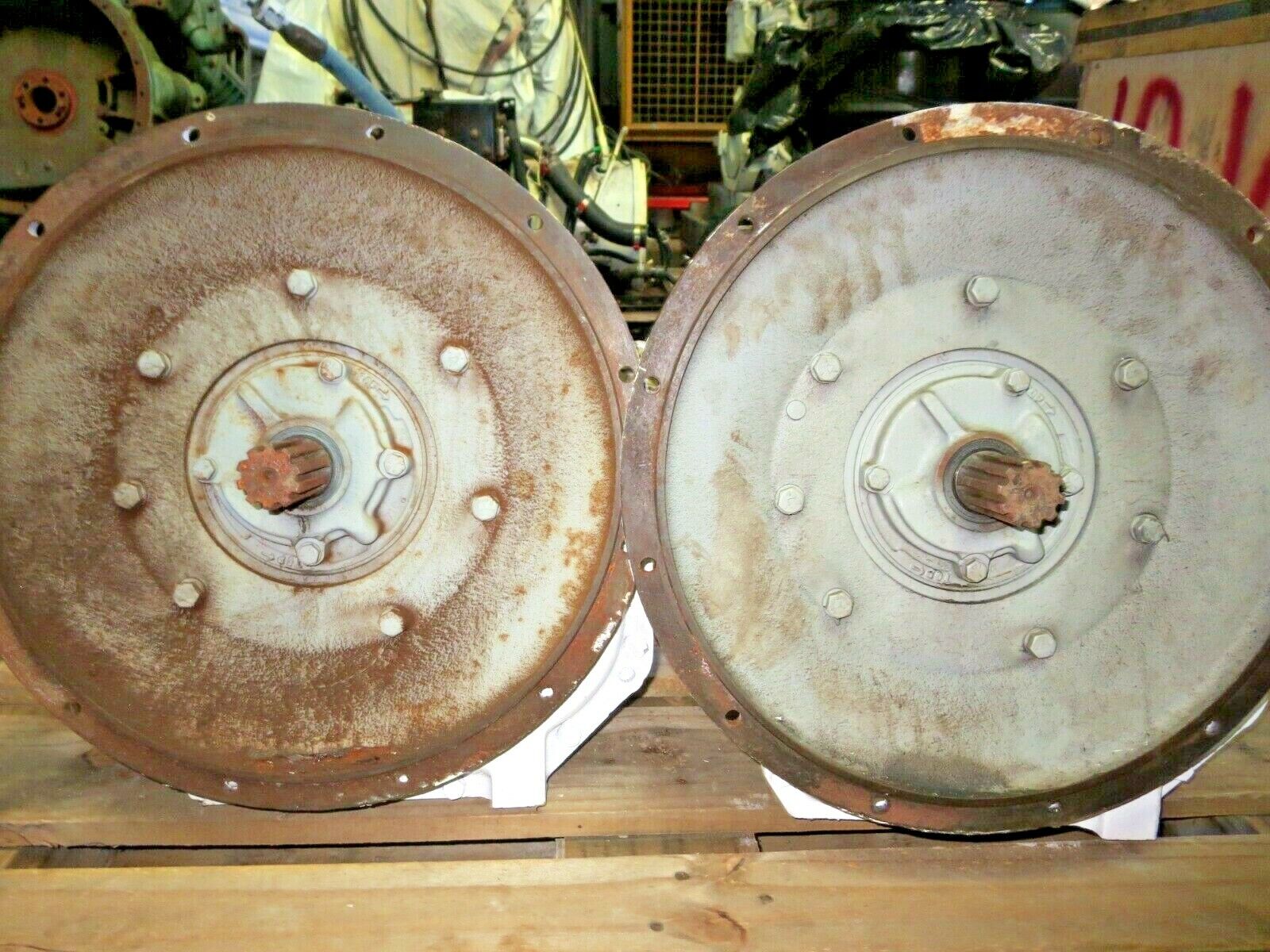 BORG WARNER 7,000 TRANSMISSION 2 TO 1 RATIO