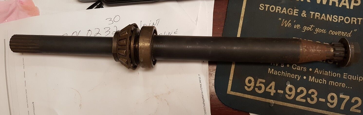 Volvo Penta Vertical Shaft # 897340 NEW With Bearing