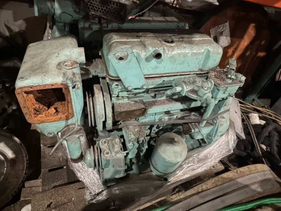Detroit 353 Marine Engine