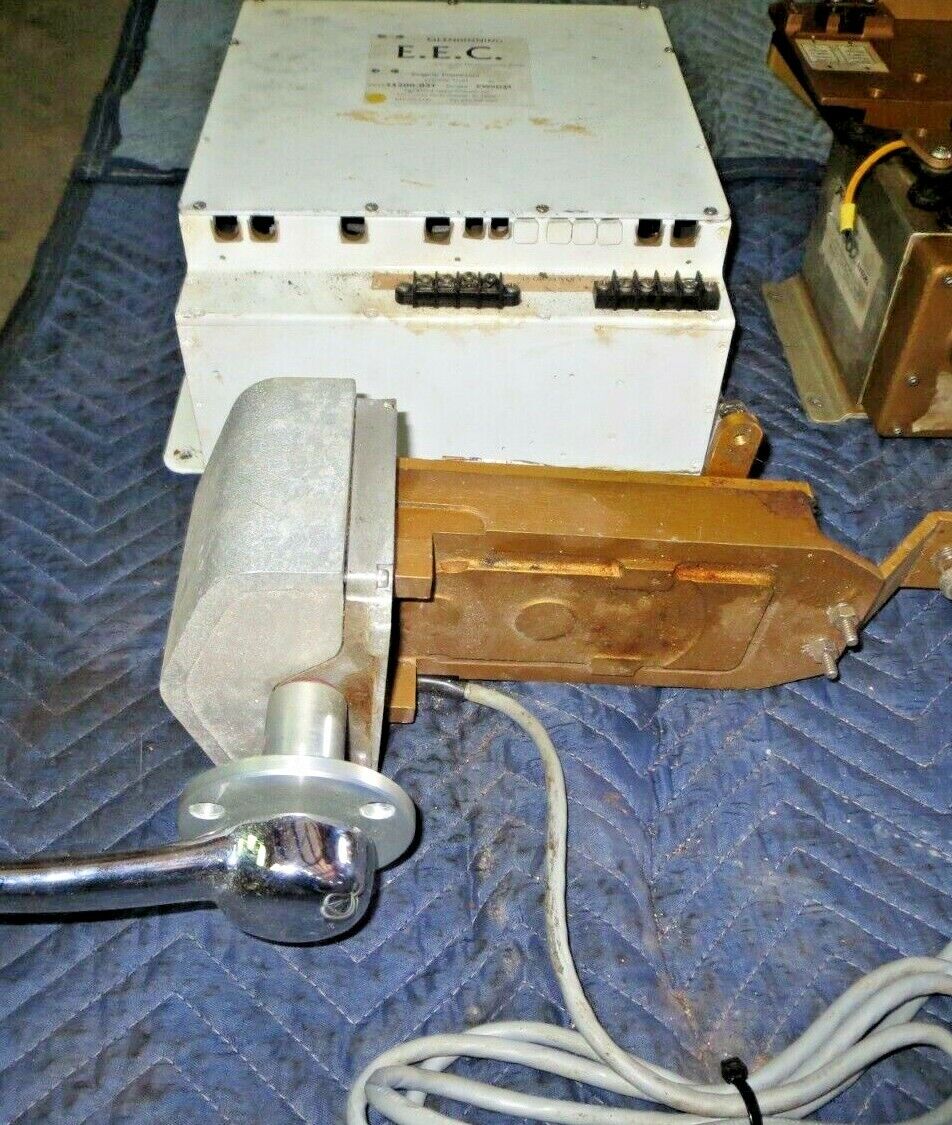 GLENDINNING ELECTRONIC CONTROL & SHIFT FOR TWIN ENGINE UPPER LOWER CONTROL