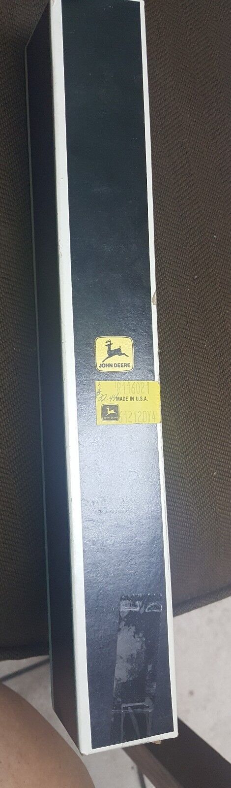 Genuine John Deere OEM Gasket # R116021